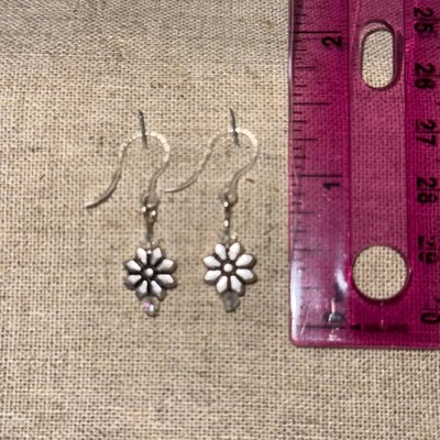 Allergy-friendly earrings - hypoallergenic materials - Image 2