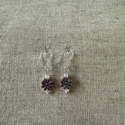 Lightweight hypoallergenic earrings - safe for metal allergies - Image 3