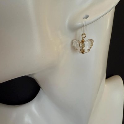 Lightweight hypoallergenic earrings - safe for metal allergies - Image 3