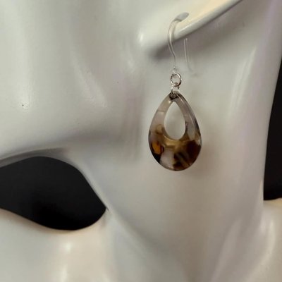 Lightweight hypoallergenic earrings - safe for metal allergies - Image 6