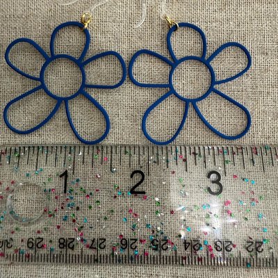 Allergy-friendly earrings - hypoallergenic materials - Image 3