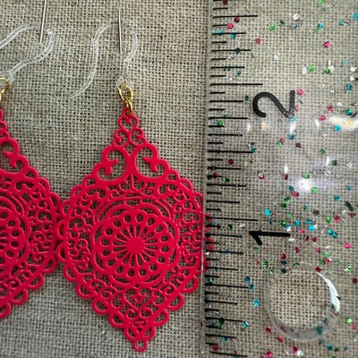 Lightweight hypoallergenic earrings - safe for metal allergies - Image 5