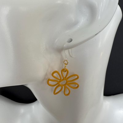 Lightweight hypoallergenic earrings - safe for metal allergies - Image 4