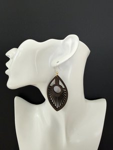 Hypoallergenic earrings for sensitive ears - Image 5