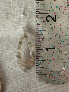 Hypoallergenic earrings for sensitive ears - Image 2