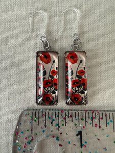 Hypoallergenic earrings for sensitive ears - Image 3