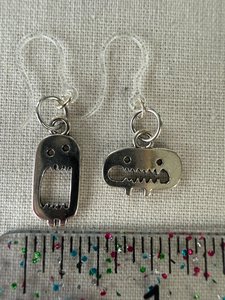 Hypoallergenic earrings for sensitive ears - Image 3